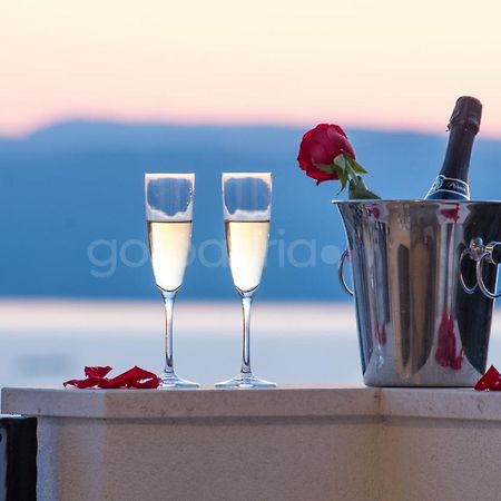 Villa Smaragd - Opal - Luxury Apt With Shared Pool And Private Hot Tub 마카르스카 외부 사진